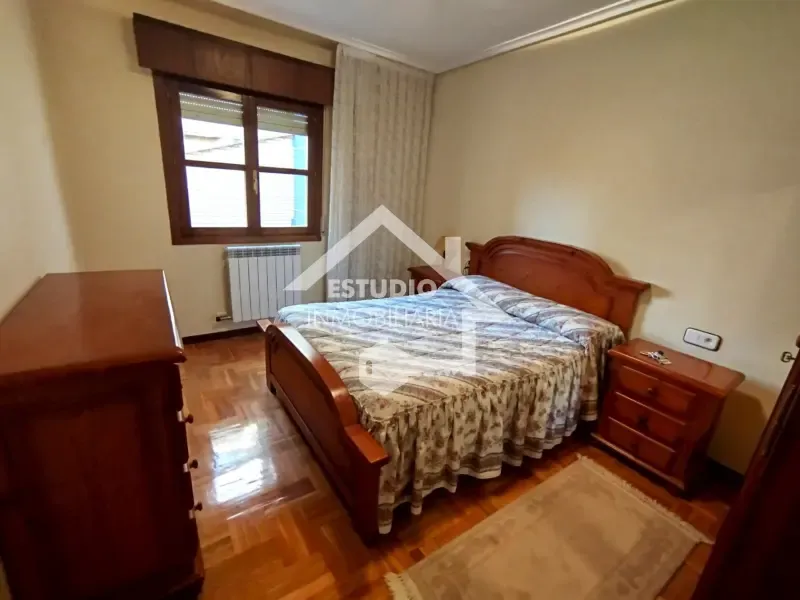 Camere da letto - Central Flat with Parking in Viana