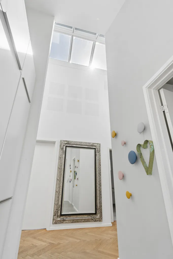 Esik - Architect-Designed Villa with Park View in Stenløse