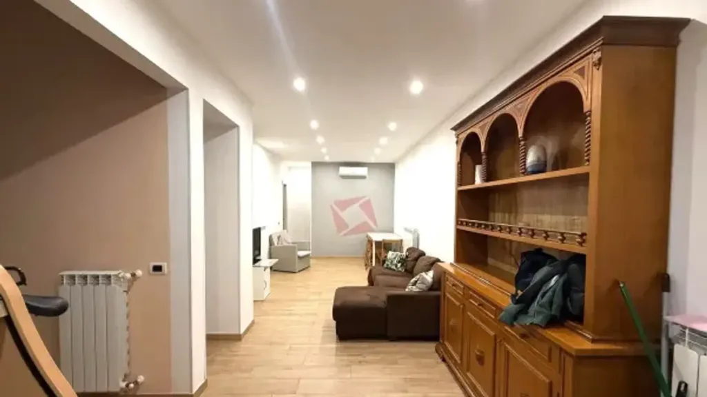 Appartement 3 pièces à IT