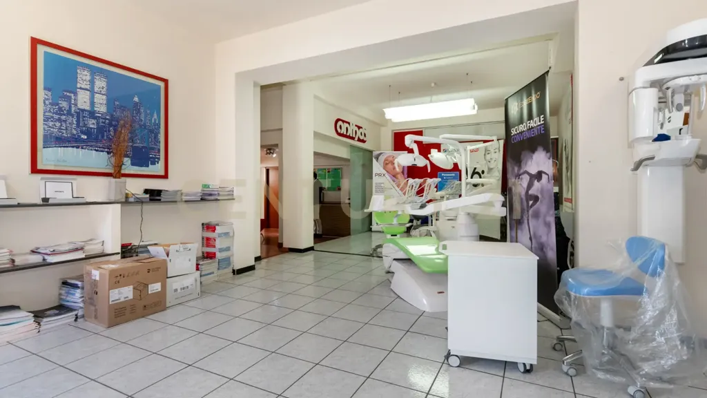 Bureau - Office with Terrace in Tremestieri Etneo
