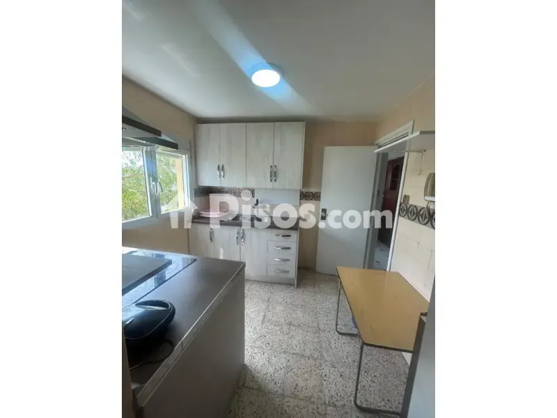 Köök - Furnished Flat with Glass Balcony in Melilla