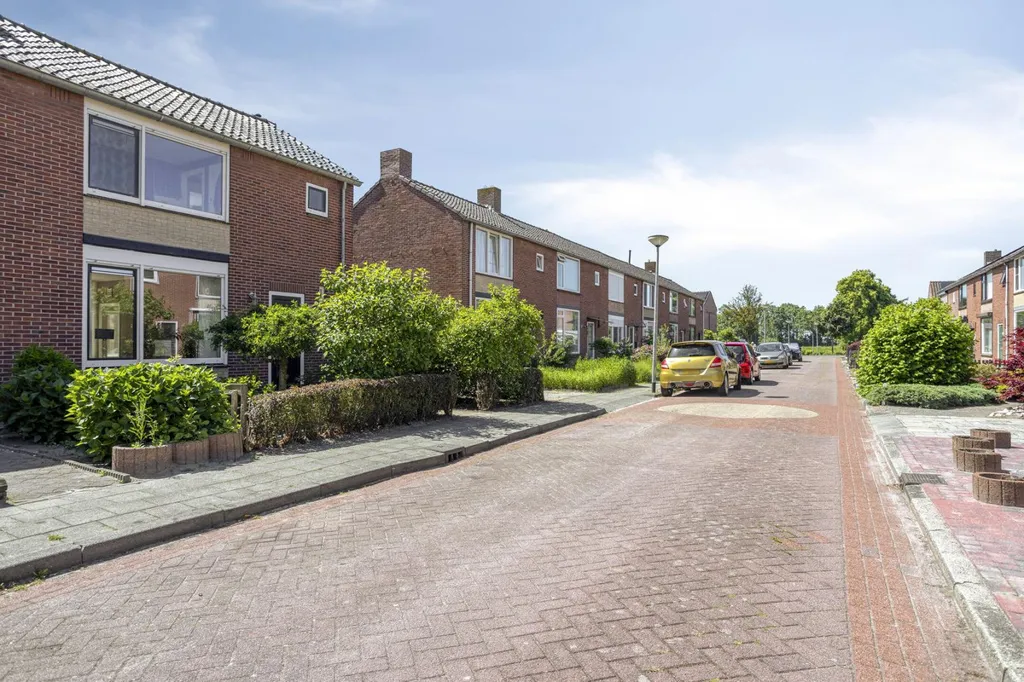 Extérieur - Corner House with Solar Panels in Oude Pekela