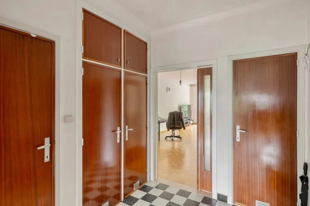 Entrée - Appartement Lumineux avec Vue sur Verdure en Top Location
