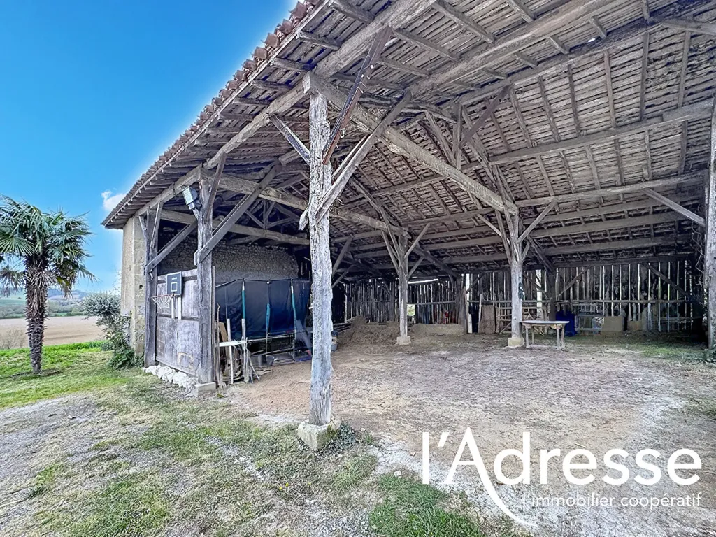 Aed - Renovated House with Views in Juilles
