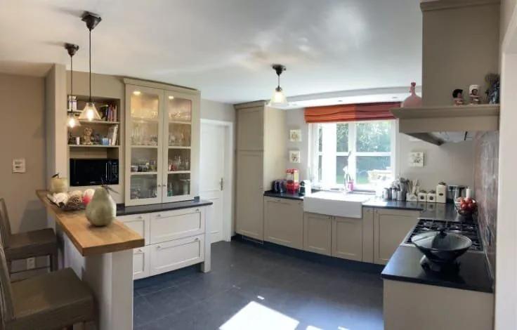 5-bedroom house in BE