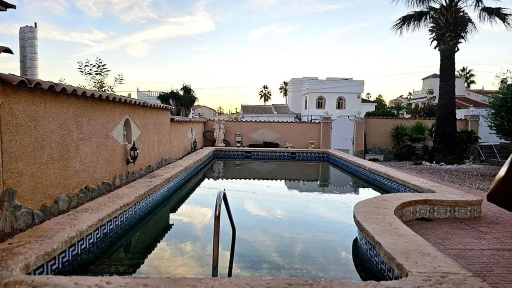 Piscine - Chalet with Pool and Terrace in Ciudad Quesada