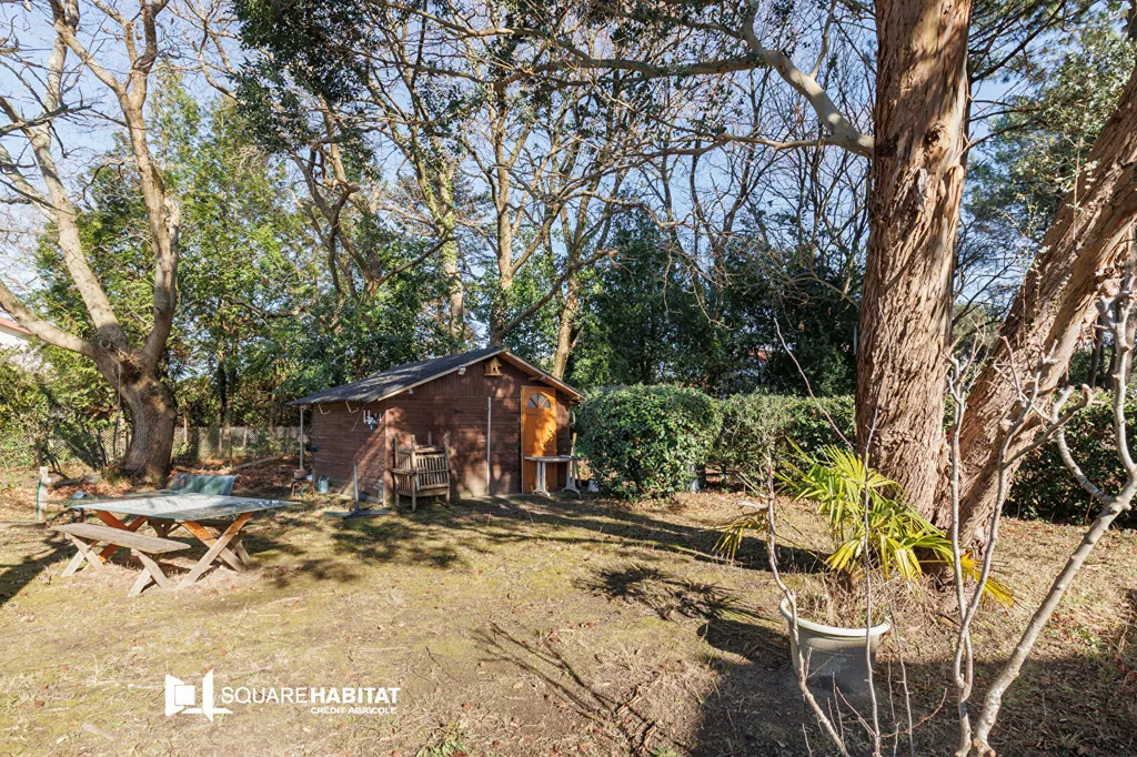 Jardin - Maison Traditionnelle avec Jardin en Environnement Calme