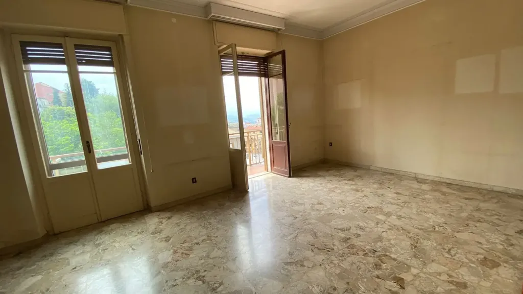 Pièces - Attico with Panoramic Views in Chieti Centre