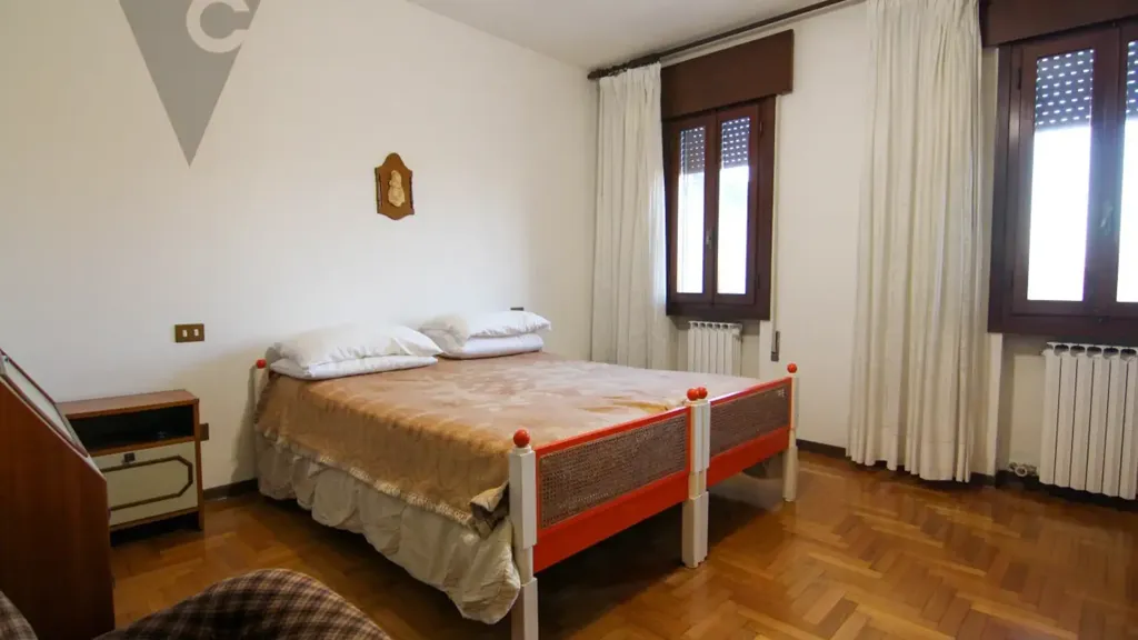 Camere da letto - Independent House with Workshop in Cona