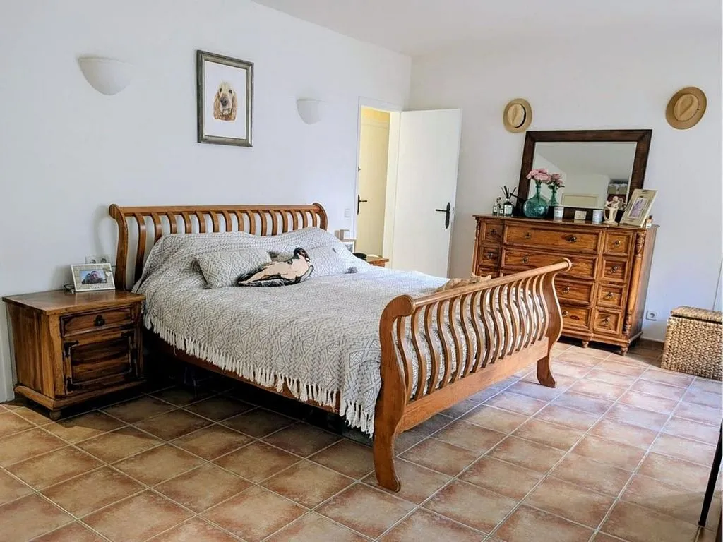 Chambres - Ground Floor Flat in Begur's Old Town