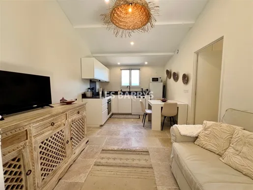 Séjour - Appartement T2 en Centre-Ville à Cogolin