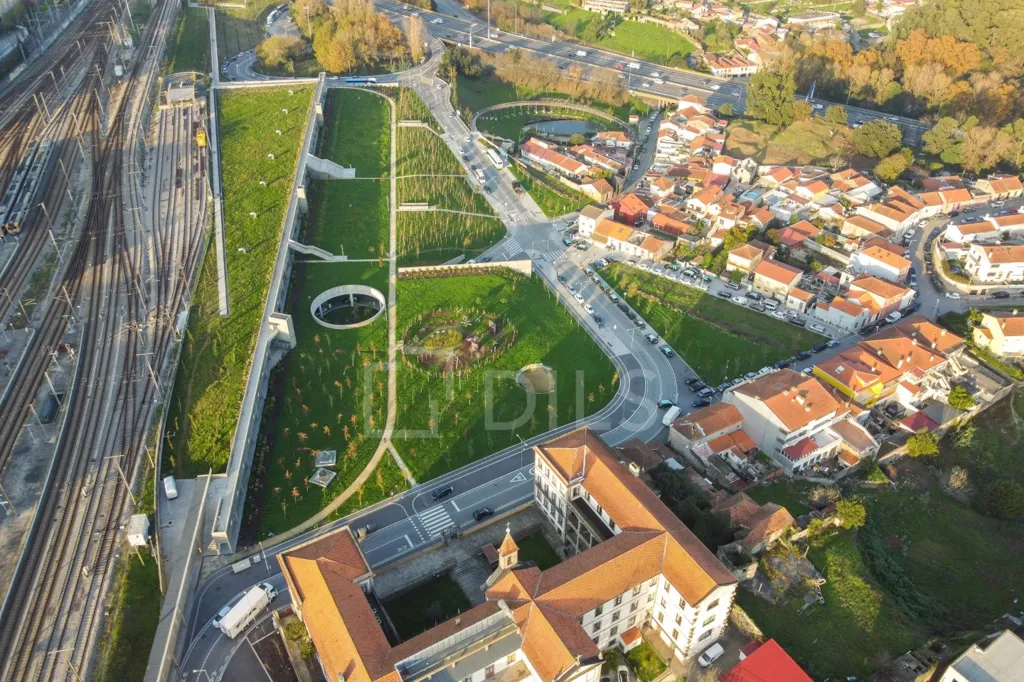 Õhuvaade - T2 Apartment with Terrace in Campanhã