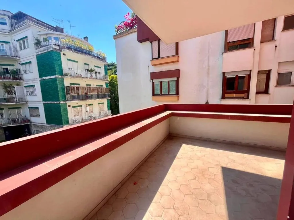 Balcon - Luxury Flat with Balconies in Piccolomini, Rome