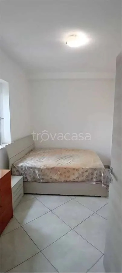 Chambres - Rear-Facing Apartment with Terrace in Latina