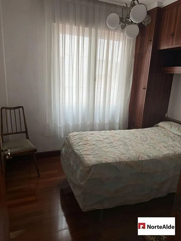 Chambres - Apartment with Balcony and Terrace in Arrontegi Centre