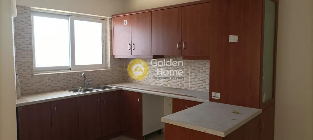 Köök - Bright Apartment with Sea View in Ano Liosia