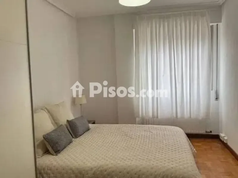 Chambres - Bright Apartment with Balcony in Logroño