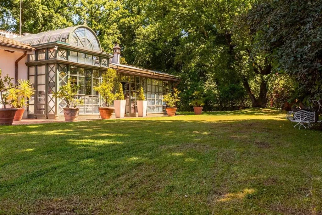 Jardin - Luxury Villa with Pool in Largo Dell' Olgiata, Rome