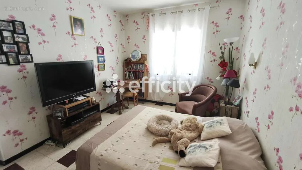 Chambres - Villa Vue Imprenable à Saint-Chinian