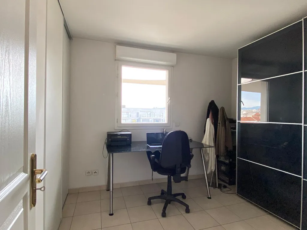 Appartement 5 pièces à Marseille