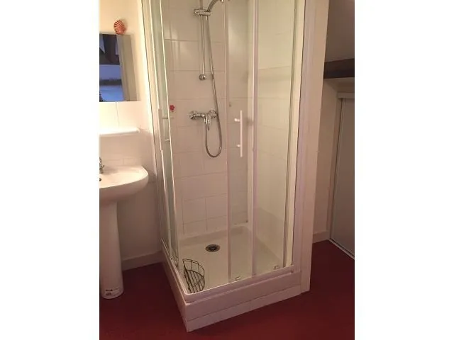 Vannitoad - 2-Bedroom Apartment in Saumur Centre