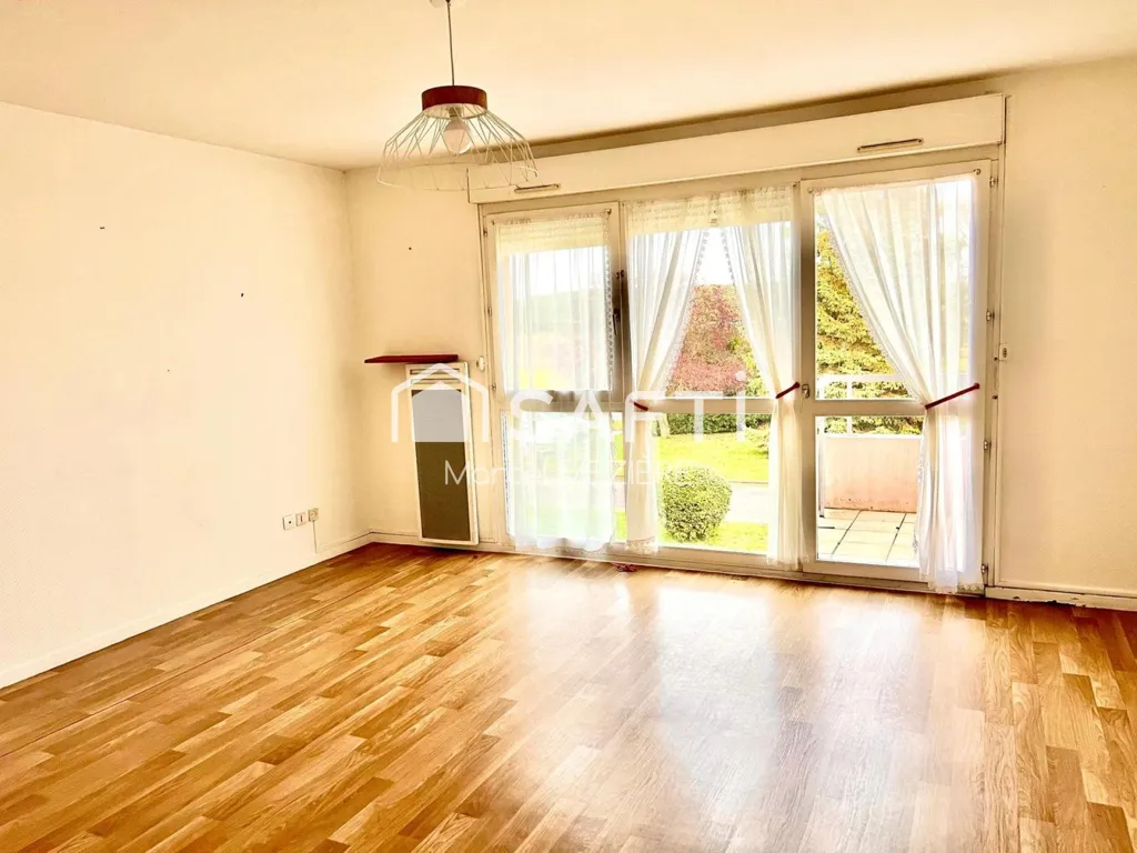 Soggiorno - Studio with Balcony in Thorigny-sur-Oreuse