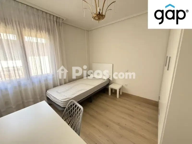 Magamistoad - Student-Friendly Flat with Terrace in Cuenca