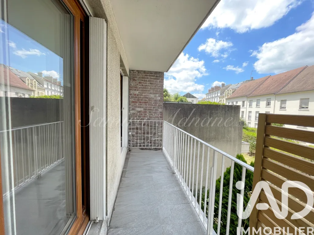 Balcone - T4 Apartment with Balconies in Rueil-Malmaison