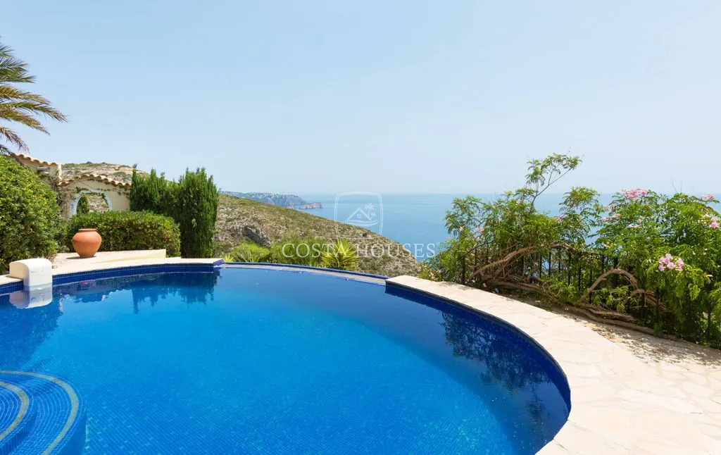 Bassein - Luxury Villa with Sea View in Benitachell