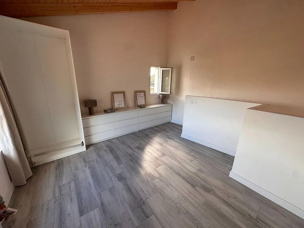 Chambres - Modern Chalet with City Views in San Antón