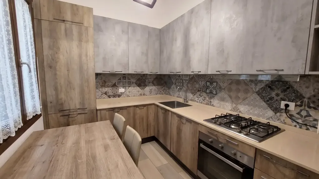Köök - Rustic 5-Bedroom Apartment in Florence