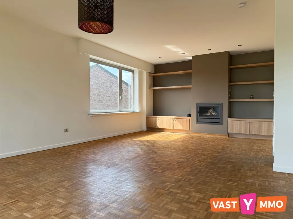 Séjour - Appartement Lumineux avec Terrasse à Kalmthout