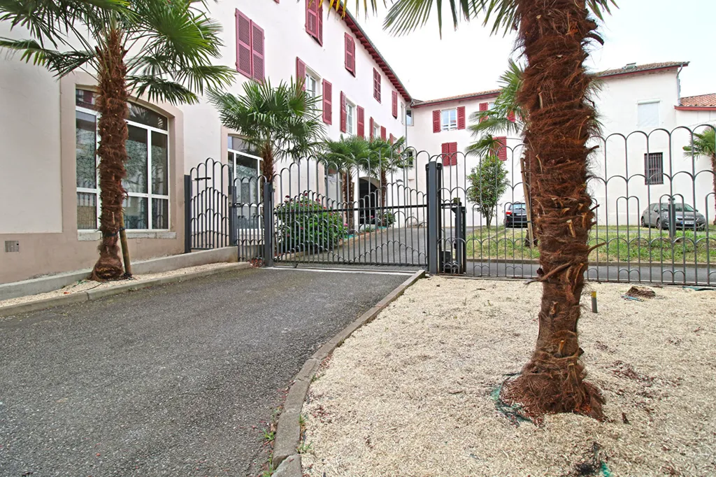 Esterno - City Centre Flat with Parking in Dax