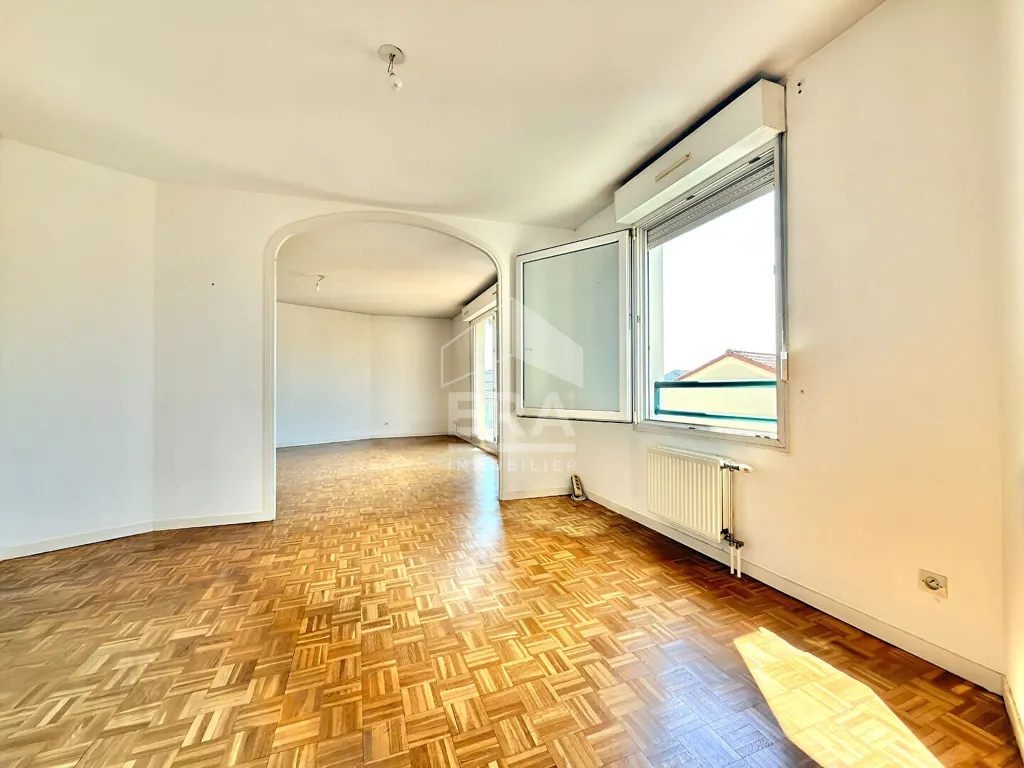 Stanze - Apartment with Balcony in Villeurbanne