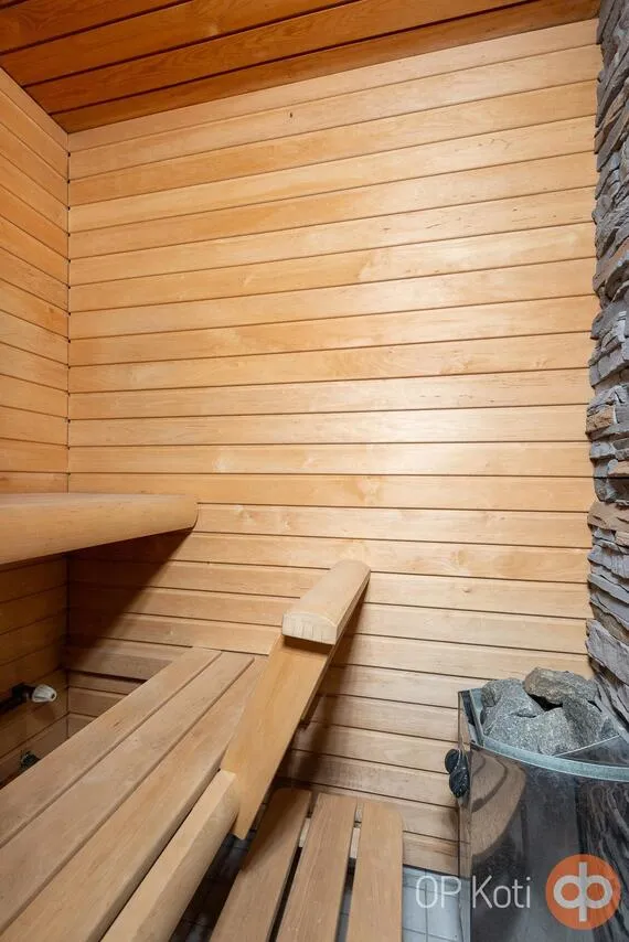 Toad - One-Bedroom Flat with Sauna in Joos