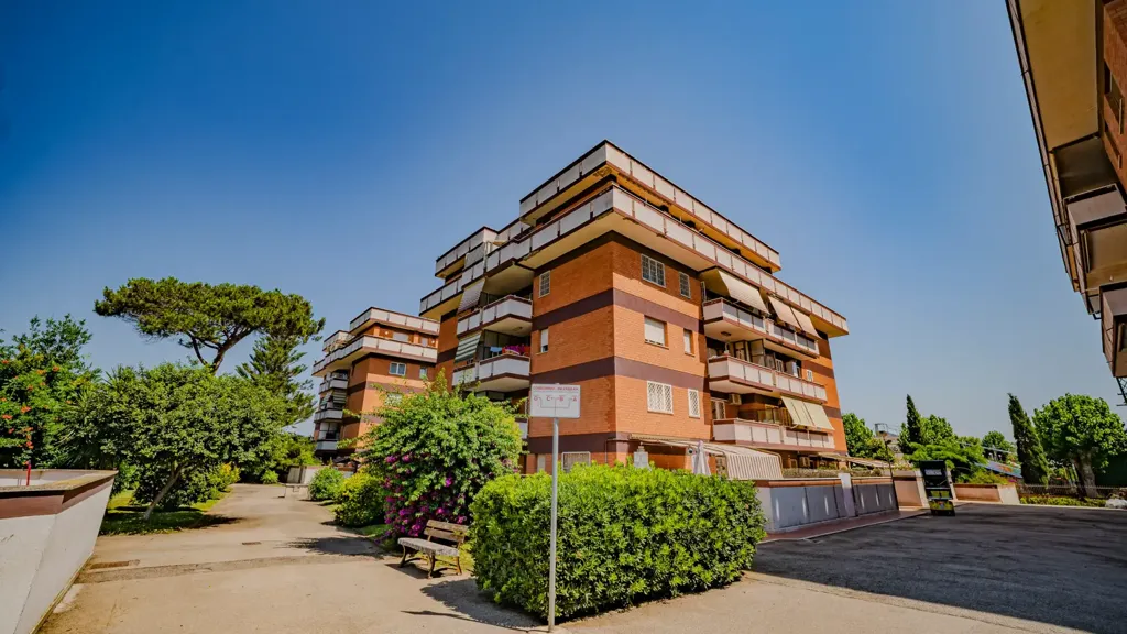 Välivaade - Apartment with Parking in Torvaianica Centre