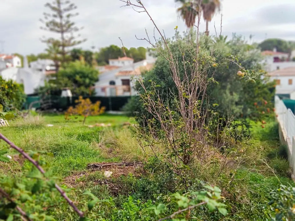 Jardin - Buildable Plot with Sea View in Cunit