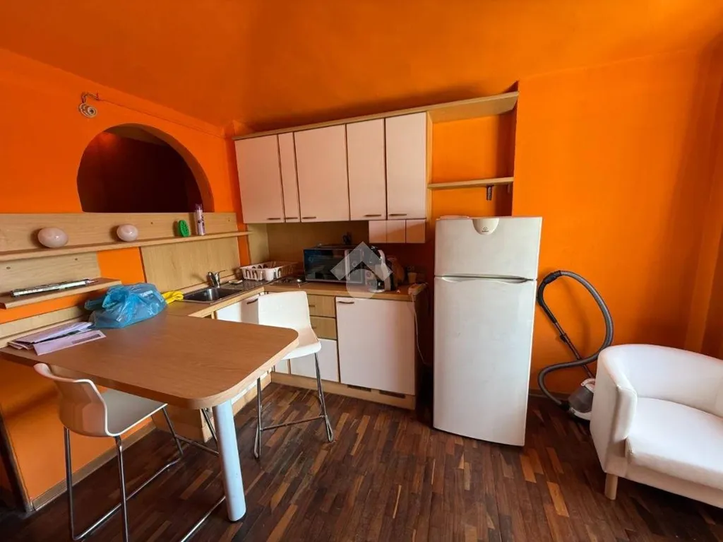 Cuisine - Liberty Style Flat with Ascender in Turin