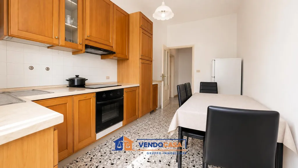 Köök - Central Triplex with Balcony in Imperia