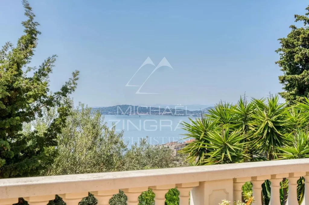 Terrasse - Villa de Luxe avec Vue Mer à Cap-d'Ail