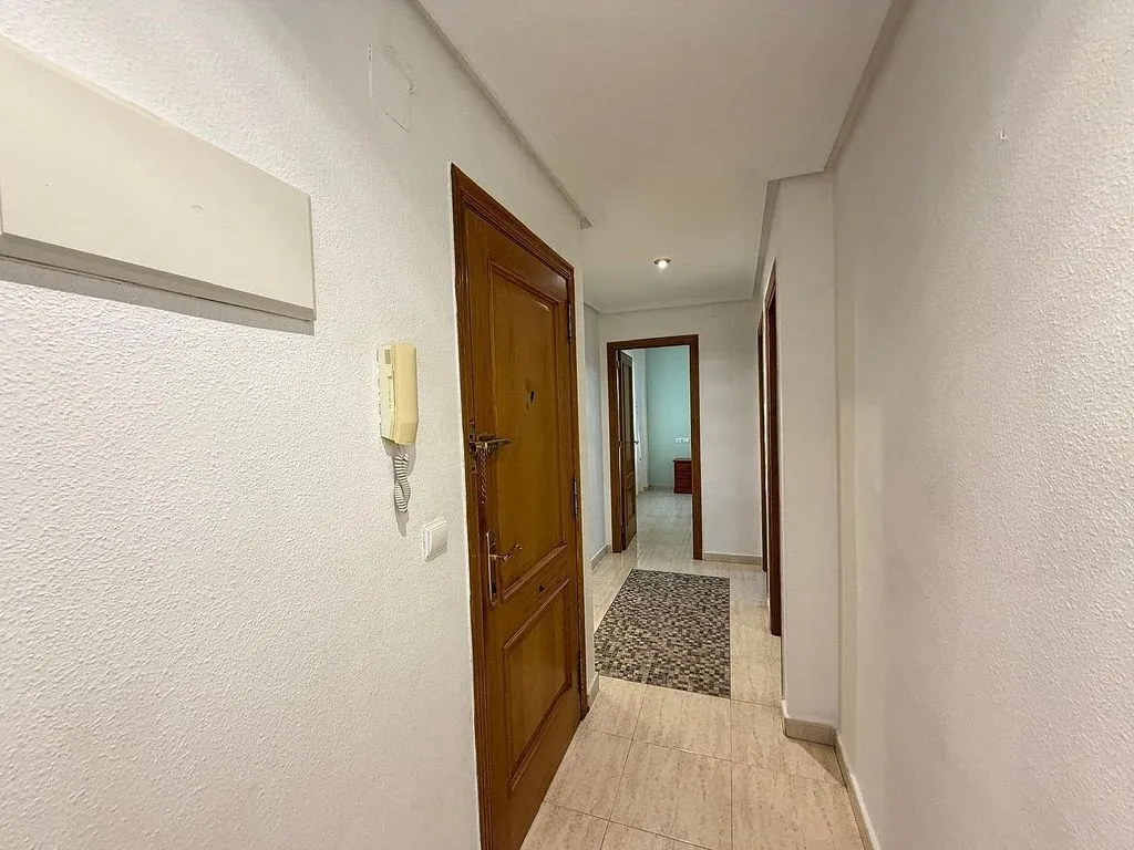hallway_entrance