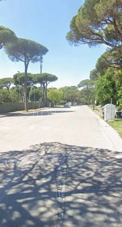 Ground Floor Apartment with Private Garage in Cervia