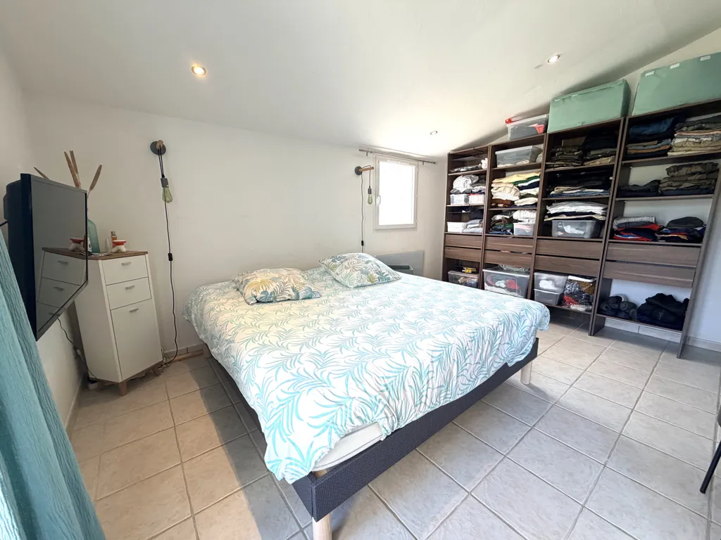 Chambres - Propriété Familiale avec Piscine à Plan-d'Orgon