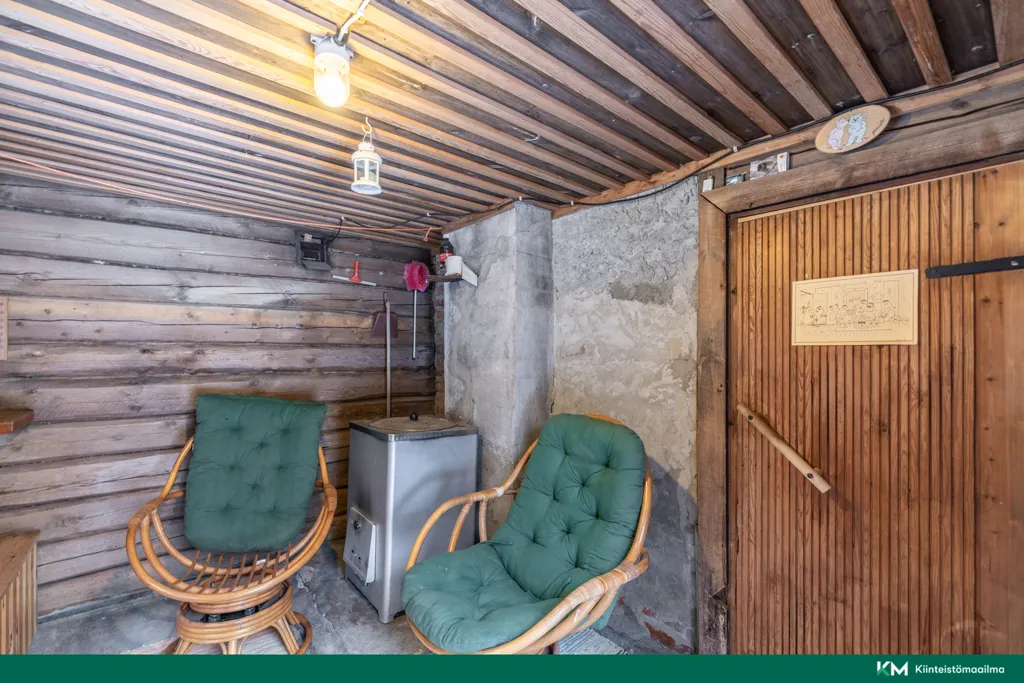 Toad - Traditional Cottage with Barn in Kantala