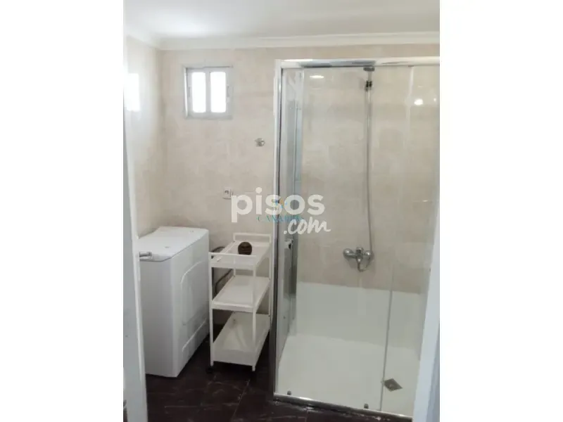 Salles de bain - 1-Bedroom Apartment with Pool in San Agustín