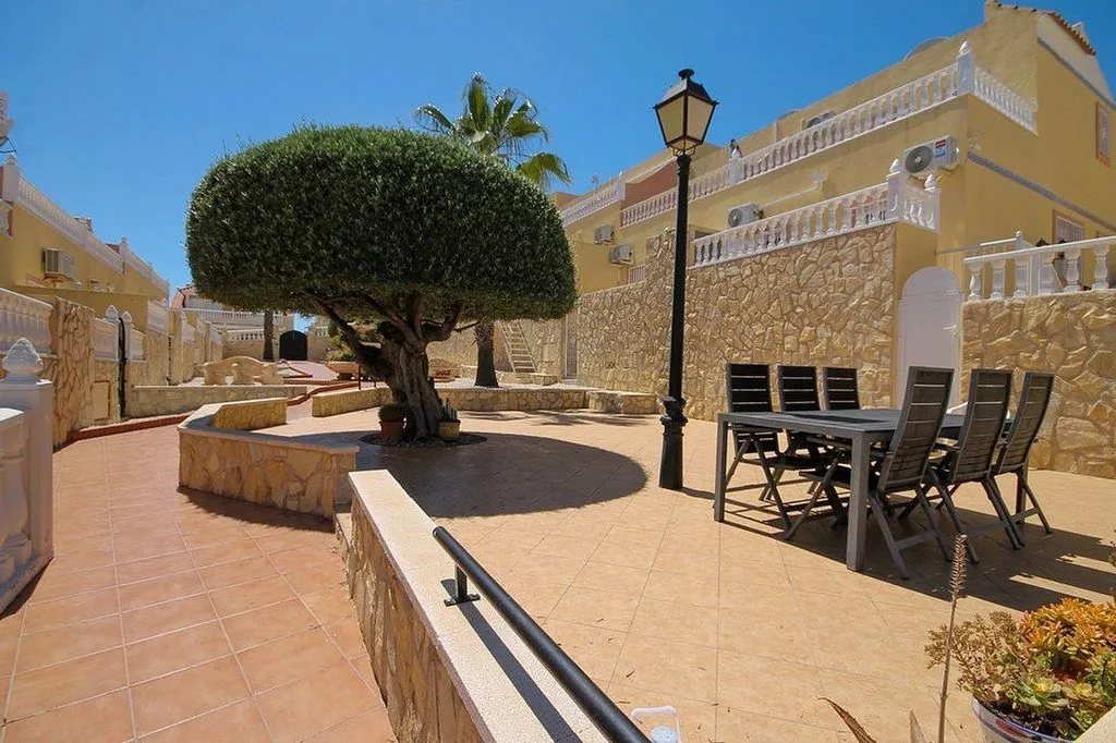 Terrazza - Semi-Detached House with Pool in Bosque de las Lomas