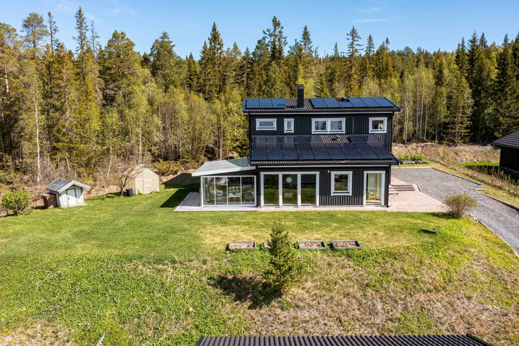 Õhuvaade - 2-Storey Villa with Lake View on Frösön