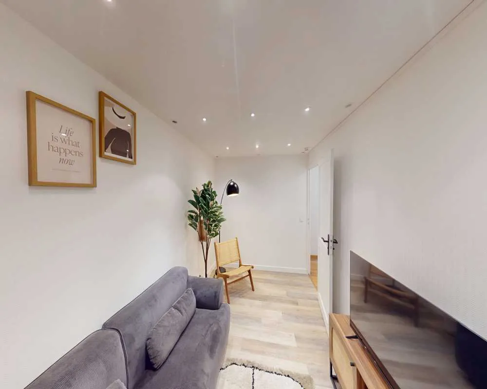 Appartement 7 pièces à Paris