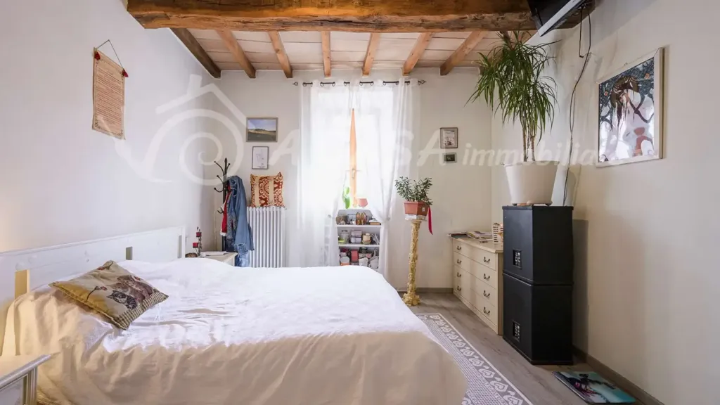 Chambres - Rearranged Apartment with Terraced View in Calestano