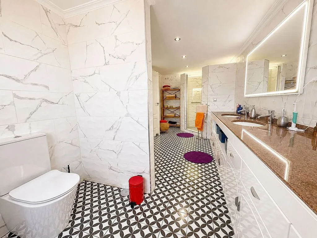 Vannitoad - Duplex with Pool and Terrace in Altaona Golf